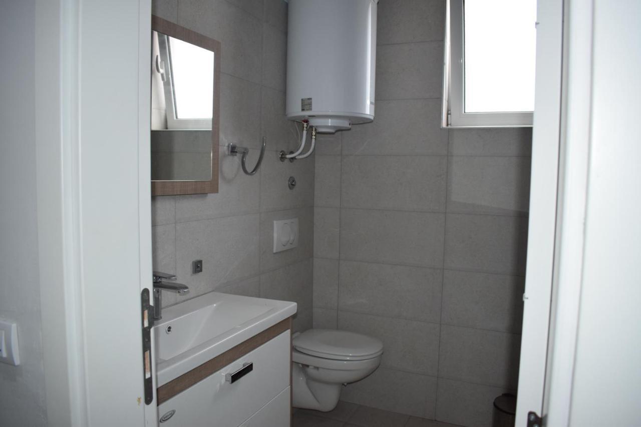 S&M Apartments Ulcinj Exterior photo